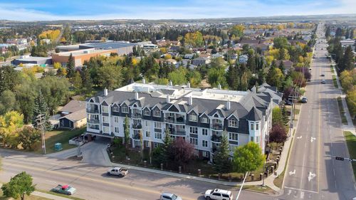 401-4707 50 Street, Sylvan Lake, AB, T4S0G7 | Card Image