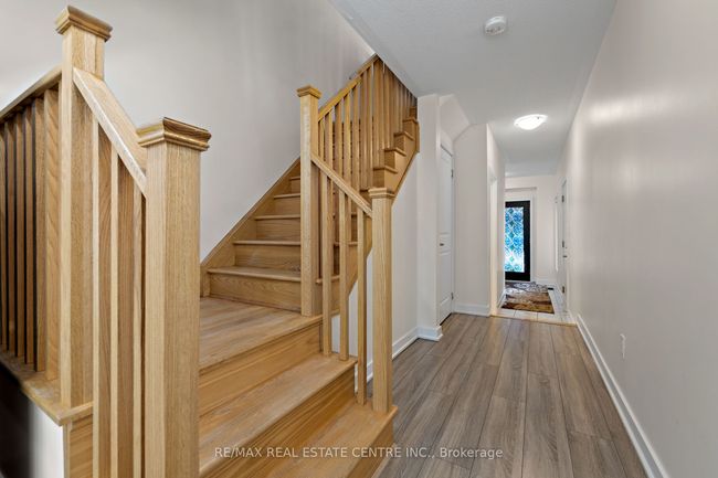 53 Benoit St, House attached with 4 bedrooms, 4 bathrooms and 1 parking in Woodbridge ON | Image 4