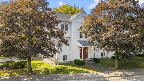 unit-b-103 Hamden Ave, Waterbury, CT, 06704-2752 | Card Image