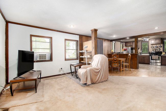 207 E Jefferson St, House other with 4 bedrooms, 2 bathrooms and null parking in Cassopolis MI | Image 8