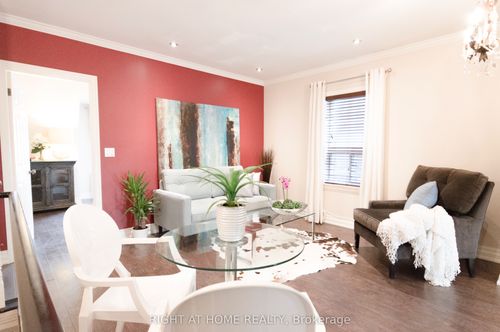 upper-612 St Clarens Ave, Toronto, ON, M6H3W9 | Card Image