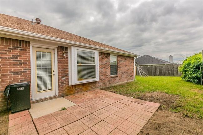 1213 Gray Dawn Dr, House other with 3 bedrooms, 2 bathrooms and null parking in Midlothian TX | Image 14