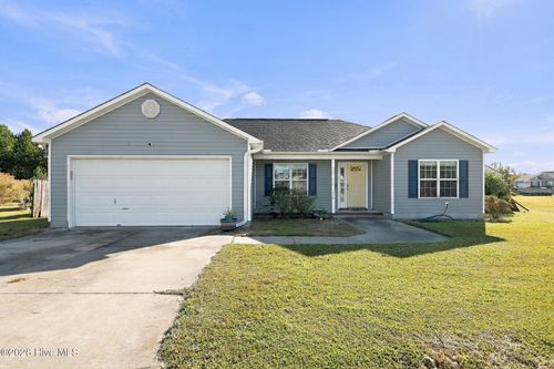 314 Haywood Dr, Richlands, NC, 28574-5370 | Card Image