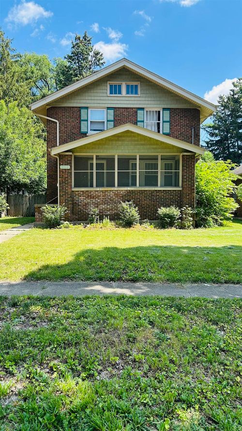 216 S London Ave, Rockford, IL, 61104-2448 | Card Image