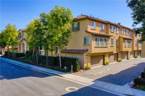 506 W Linden Dr, Orange, CA, 92865-5013 | Card Image