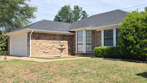 1500 Clarendon St, Fort Worth, TX, 76134-4850 | Card Image