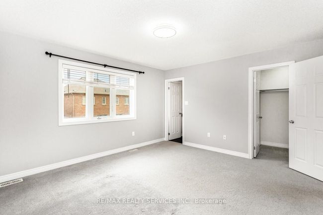 7 Mclaughlin Ave, House attached with 3 bedrooms, 3 bathrooms and 2 parking in Milton ON | Image 19