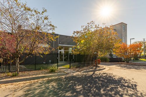 520 E North St, Kalamazoo, MI, 49007-3535 | Card Image