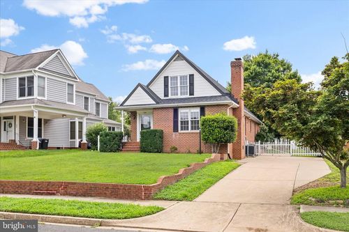 408 Riverside Dr, FREDERICKSBURG, VA, 22401-3162 | Card Image