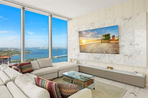 4206-700 Ne 26th Ter, Miami, FL, 33137 | Card Image