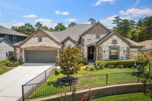 1406 Graystone Hills Dr, Conroe, TX, 77304-2368 | Card Image
