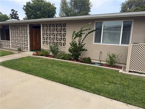 1260 Northwood Rd, Seal Beach, CA, 90740-7107 | Card Image