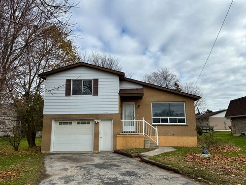 {{alt}} | Card Image