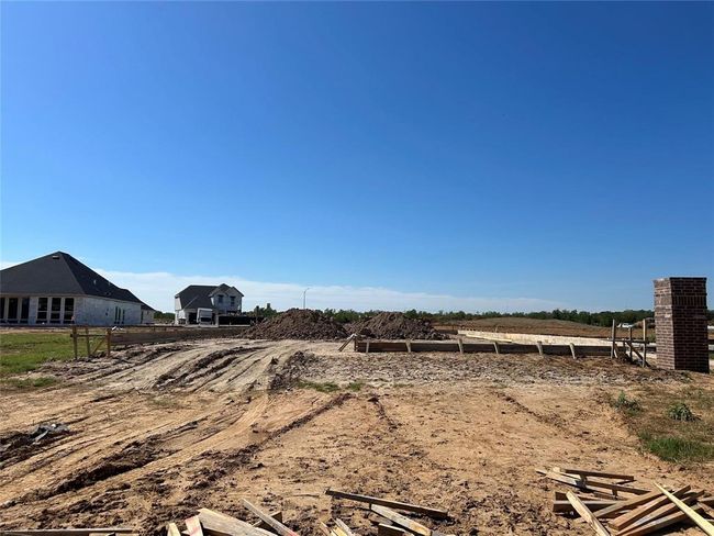 18765 Lucas Michael Way, House other with 3 bedrooms, 2 bathrooms and 2 parking in New Caney TX | Image 7