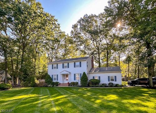 35 Symor Dr, Morristown, NJ, 07960-6527 | Card Image
