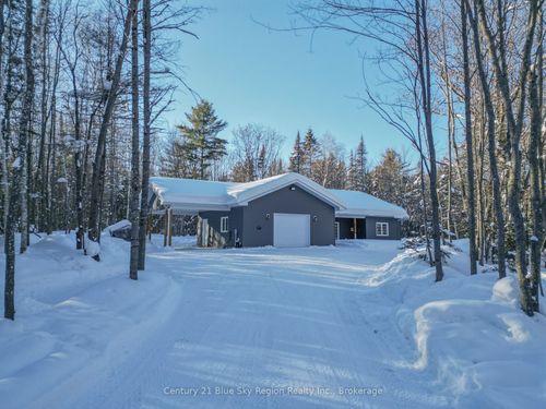75 Hillside Lake Rd, North Bay, ON, P1B8G2 | Card Image