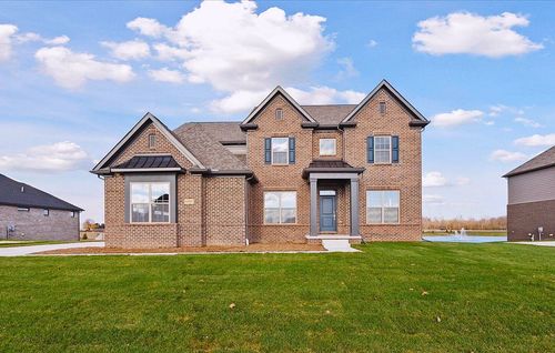 11927 Romeo Ln, Washington Twp, MI, 48094-3196 | Card Image