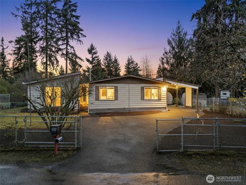 11611 201st Ave E, Bonney Lake, WA, 98391-7733 | Card Image