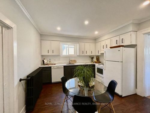 34 Dunbar St, Belleville, ON, K8P3R5 | Card Image