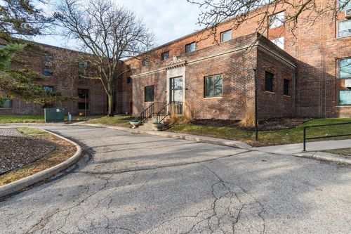 7-1501 Rose Street, La Crosse, WI, 54603 | Card Image