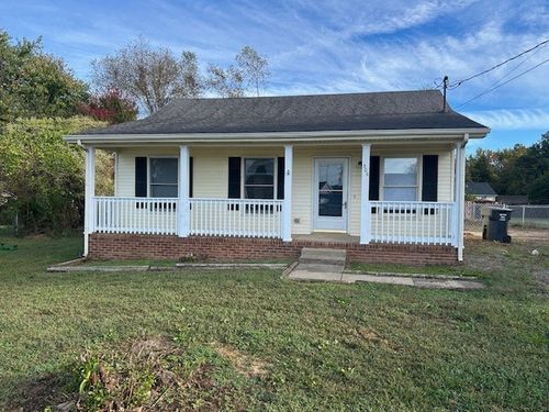 306 Alan Ct, Oak Grove, KY, 42262-8260 | Card Image