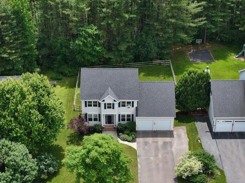343 Cobblestone Cir, South Burlington, VT, 05403-7604 | Card Image