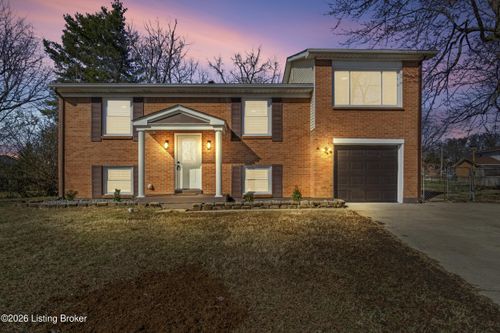 269 Senate Cir, Radcliff, KY, 40160-2729 | Card Image