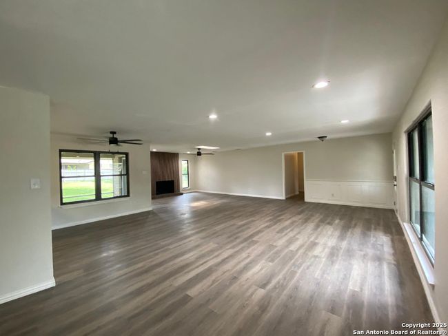 749 Windrock Dr, House other with 3 bedrooms, 2 bathrooms and null parking in Windcrest TX | Image 9