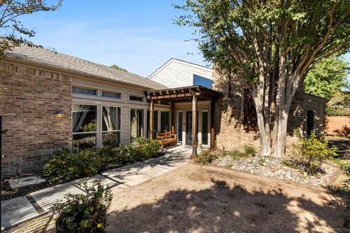 6021 Canyon Springs Rd, Dallas, TX, 75248-2116 | Card Image