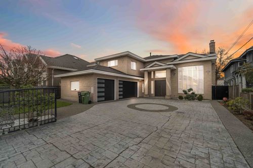 5651 Walton Rd, Richmond, BC, V7C2L8 | Card Image