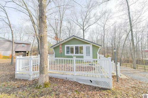 333 Serenity Shores Rd, Benton, KY, 42025-6052 | Card Image
