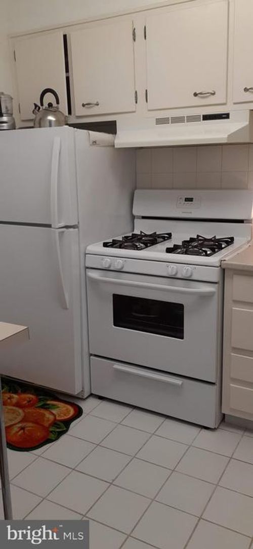 apt-1006-604 S Washington Sq, PHILADELPHIA, PA, 19106-4123 | Card Image