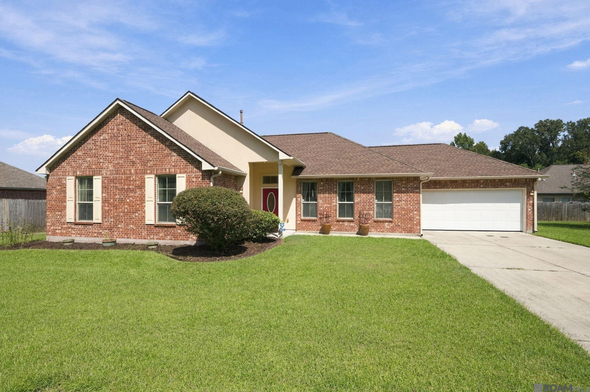 Residential in Gonzales