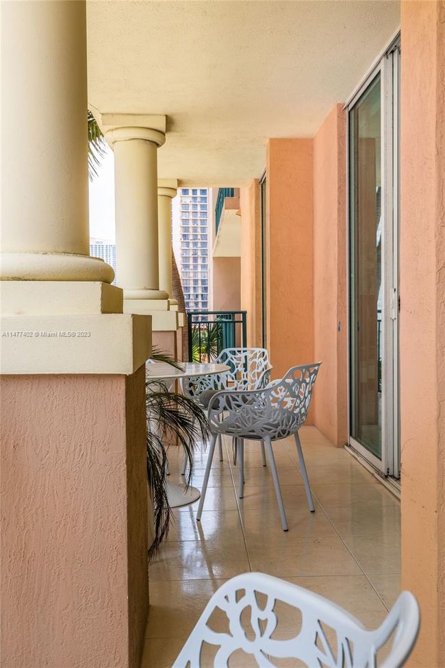 APT-603 - 17555 Atlantic Blvd, Condo with 2 bedrooms, 2 bathrooms and null parking in Sunny Isles Beach FL | Image 41