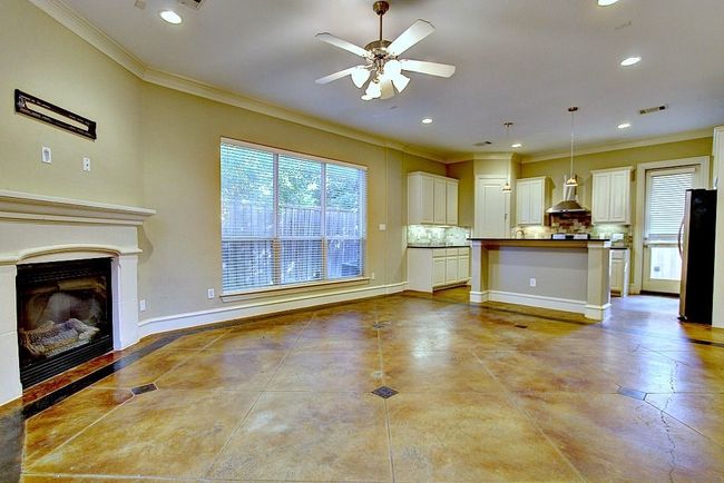 Open Floor Plan | Image 7