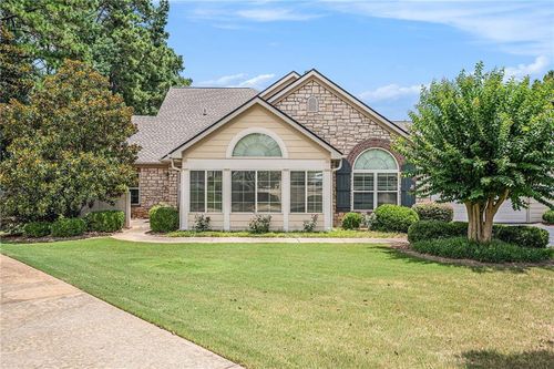 221 Fenwick Cir, Mcdonough, GA, 30253-8091 | Card Image