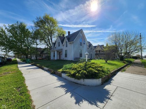 216 S Marion St, Martinsville, IN, 46151-1993 | Card Image