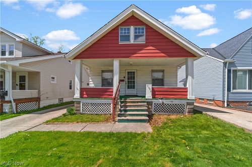 4898 E 95th St, Garfield Heights, OH, 44125-2112 | Card Image