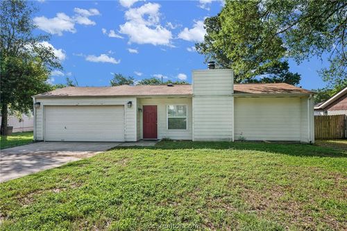 2609 Westwood Main Dr, Bryan, TX, 77807-2610 | Card Image