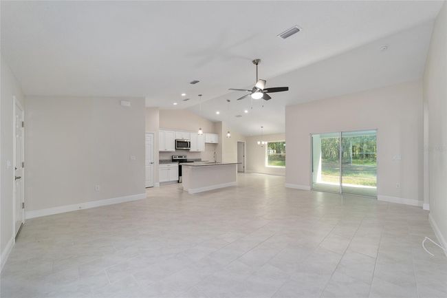 9186 N Dawn Way, House other with 3 bedrooms, 2 bathrooms and null parking in CITRUS SPRINGS FL | Image 5