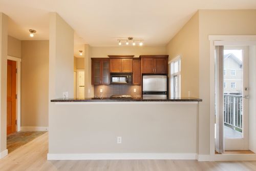 102-7388 Macpherson Avenue, Burnaby, BC, V5J0A1 | Card Image
