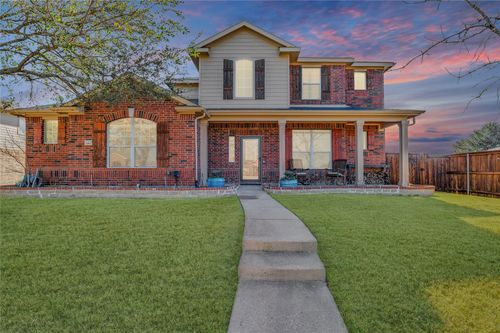 1984 Newport Dr, Lancaster, TX, 75146-4940 | Card Image