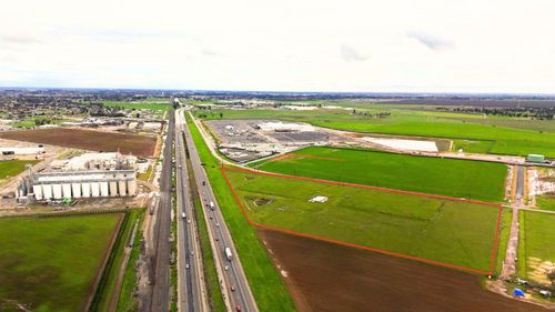 23431 Avenue 18, Madera, CA, 93637-9740 | Card Image