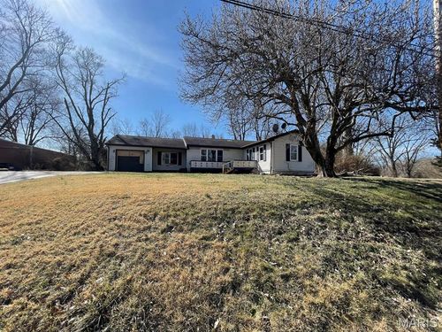 711 W Country Ln, Collinsville, IL, 62234-4767 | Card Image