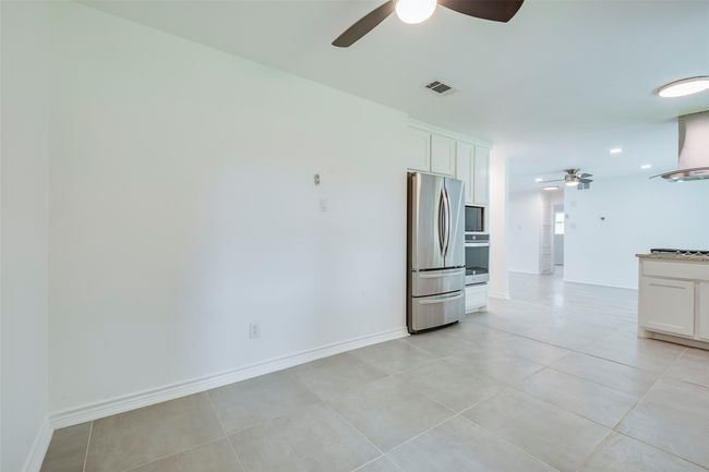 864 Rainbow Trl, House other with 3 bedrooms, 2 bathrooms and null parking in Grapevine TX | Image 17