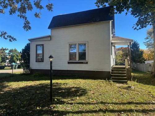 1901 Elim Ave, Zion, IL, 60099-1829 | Card Image