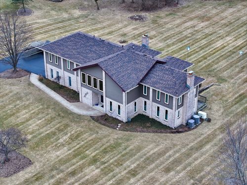 17N560 Hidden Hills Trl, Dundee, IL, 60118-9529 | Card Image