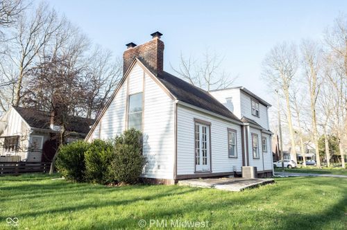 4058 N Illinois St, Indianapolis, IN, 46208-4008 | Card Image