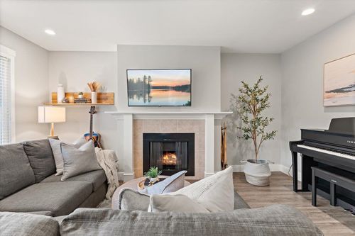 9204 Mcbride St, Langley, BC, V1M3S3 | Card Image