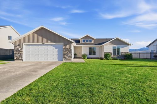 1422 W 3410 S, Nibley, UT, 84321-6653 | Card Image